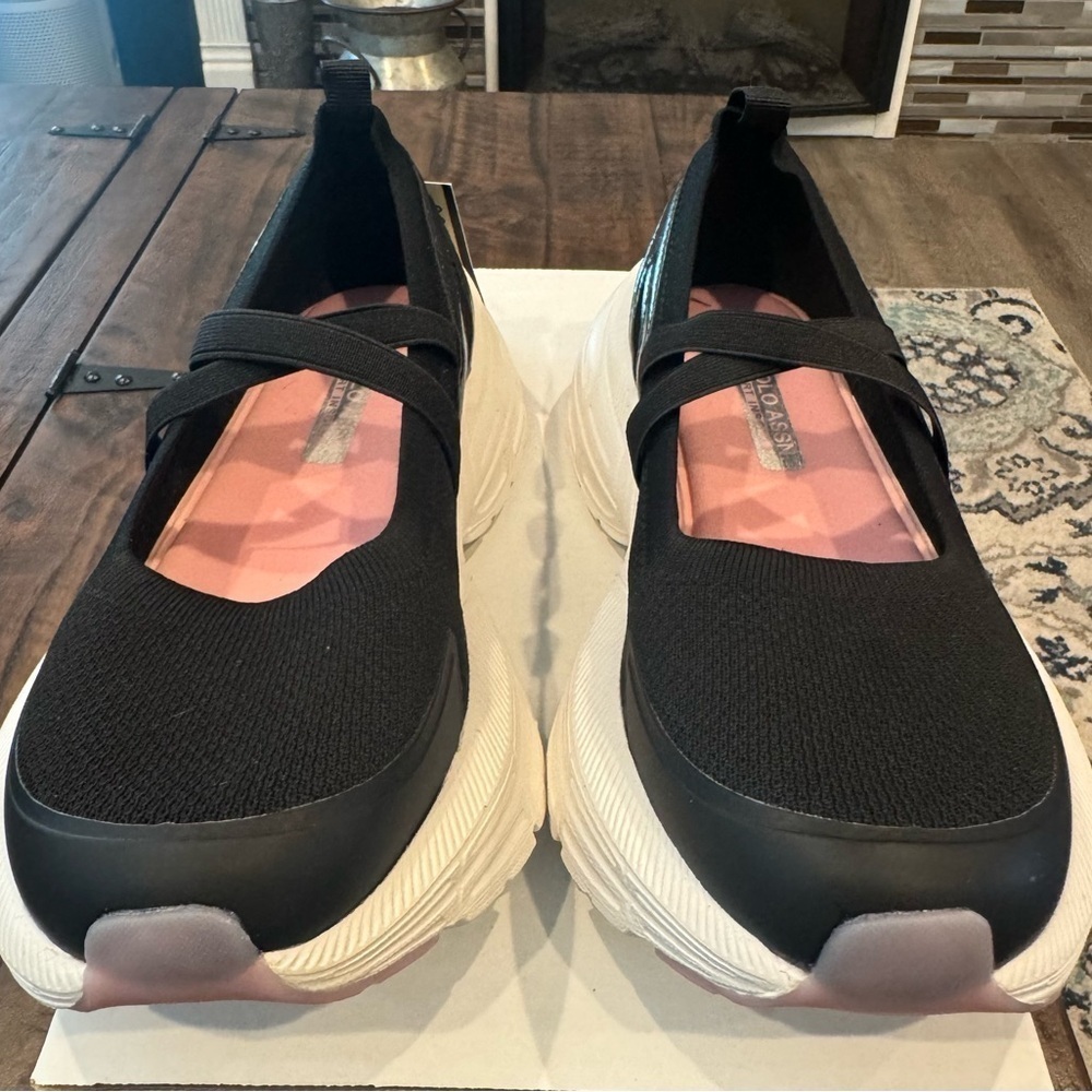 U.S. Polo Assn. Mary Jane Pynn-K Sneaker - Picture 2 of 9